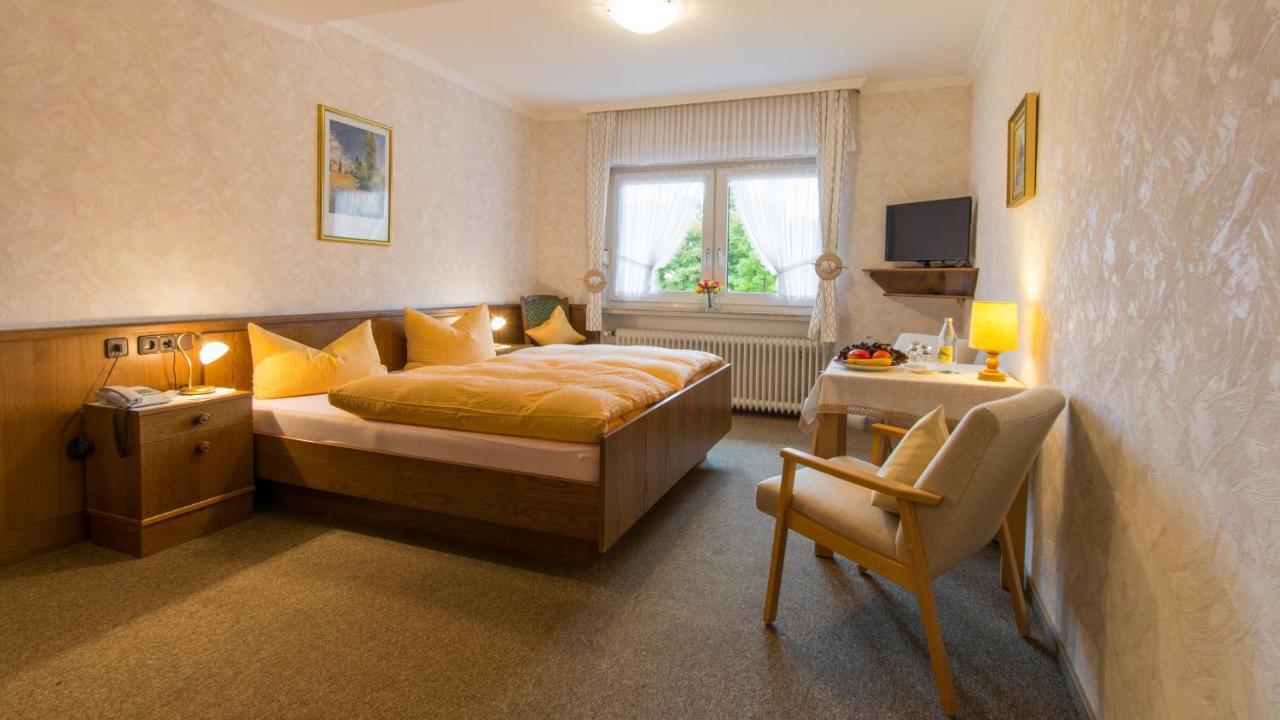Landhotel Gasthof Zur Post Langewiese Номер фото