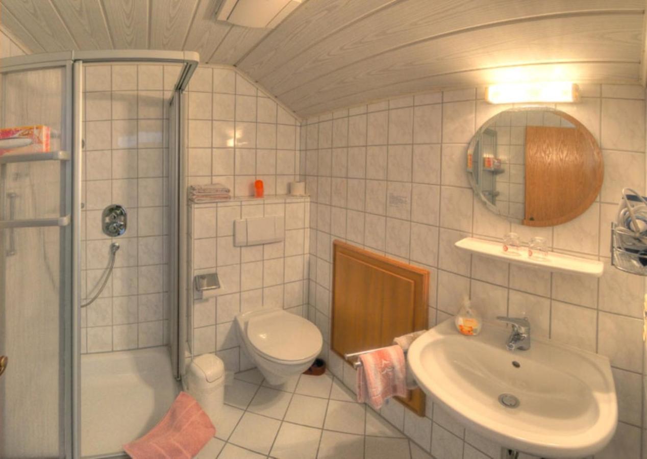 Landhotel Gasthof Zur Post Langewiese Экстерьер фото