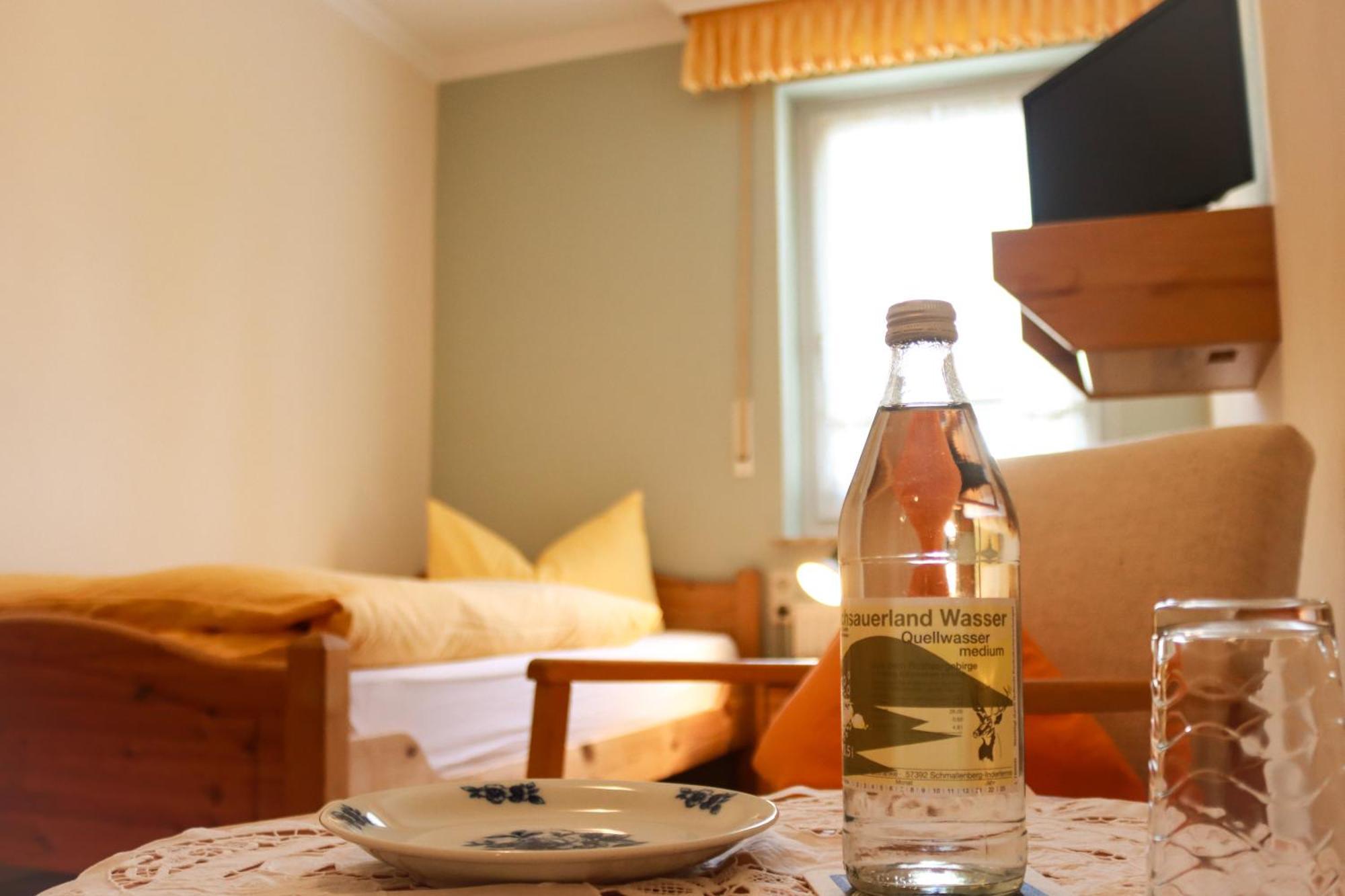 Landhotel Gasthof Zur Post Langewiese Экстерьер фото